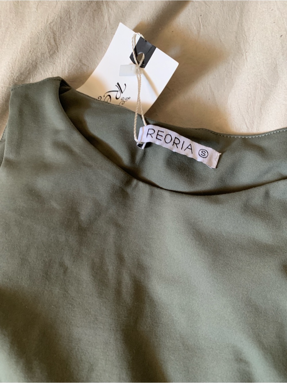 TOPS BUNDLE ‼️ - Picture 8 of 9